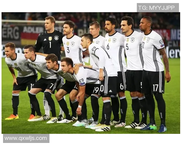 布里斯托城主场迎战伯明翰球队全力争胜的激烈对决